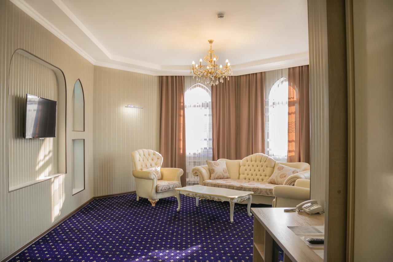 Turkistan Hotel Khanaka מראה חיצוני תמונה