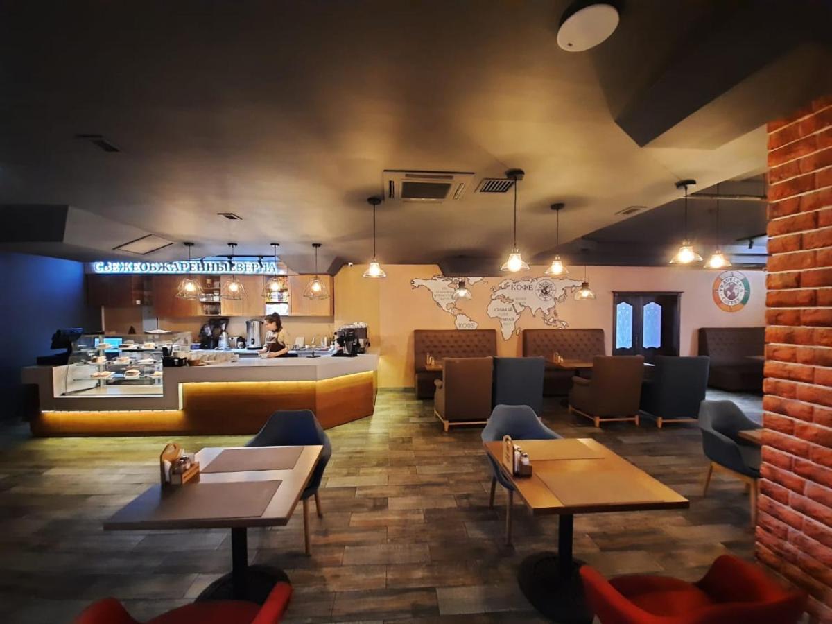 Turkistan Hotel Khanaka מראה חיצוני תמונה
